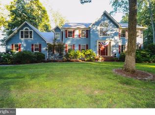 32 Harb Woodsville Rd, Pennington, NJ 08534