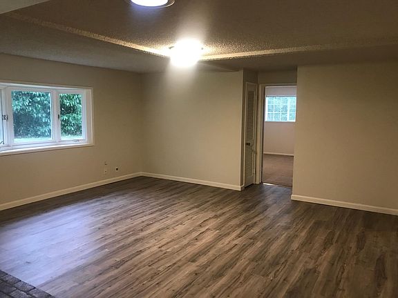 4th image of 8304 132nd Ave NE
