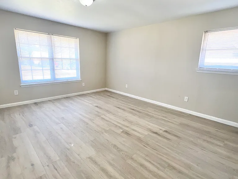 1325 Florentine Dr — Photo 6