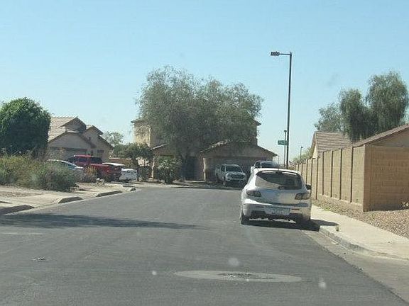 4th image of 22532 W Papago St