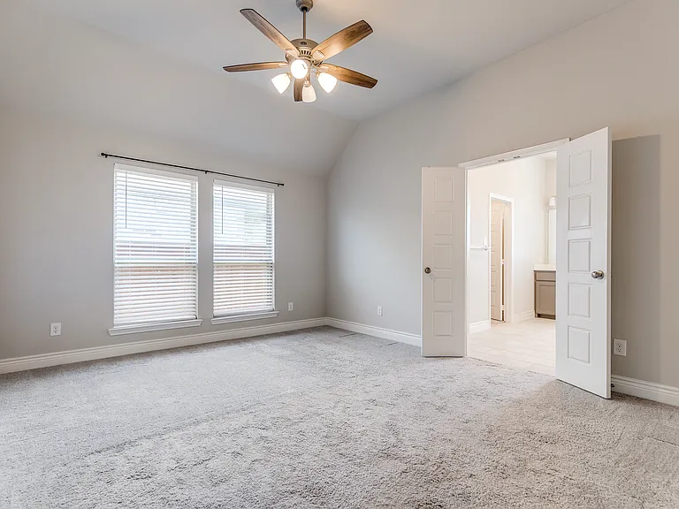 9504 Longhorn Ln — Photo 20