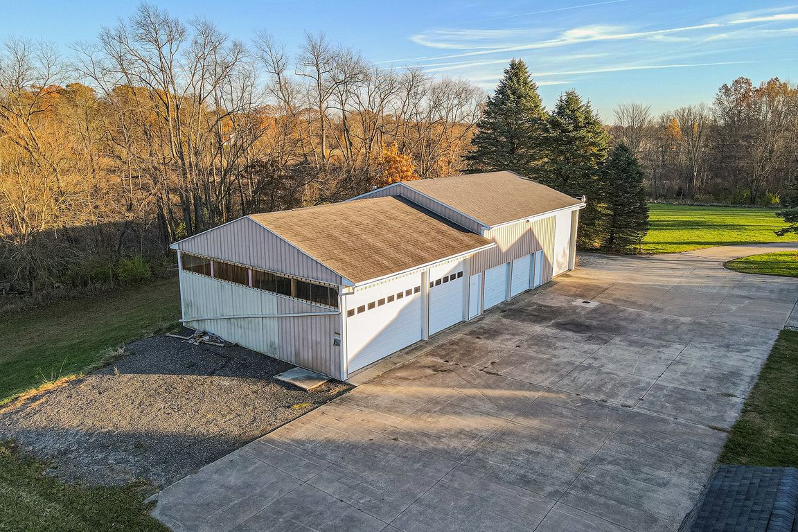 next background image