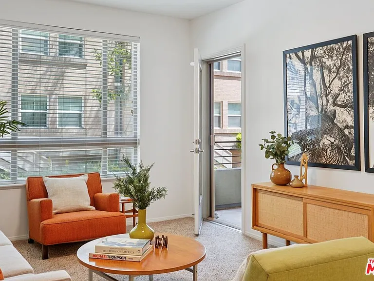 100 S Alameda St #150 — Photo 5