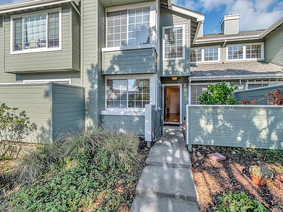 2nd image of 1410 Eddington Ln