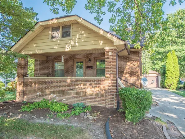 306 N 1st St, Effingham, IL 62401
