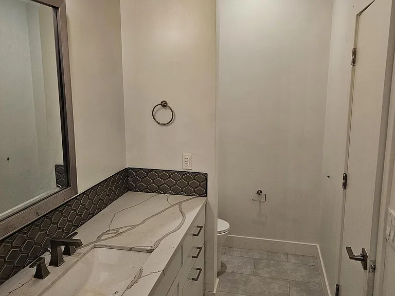 259 S Roosevelt St — Photo 28