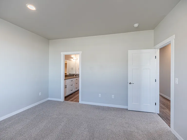 4081 Quinn Dr NE #4081 — Photo 12