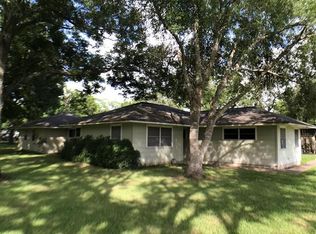 1201 S 3rd St, Ganado, TX 77962