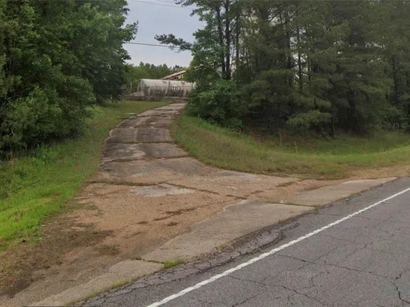 6335 Esler Field Rd, Pineville, LA 71360