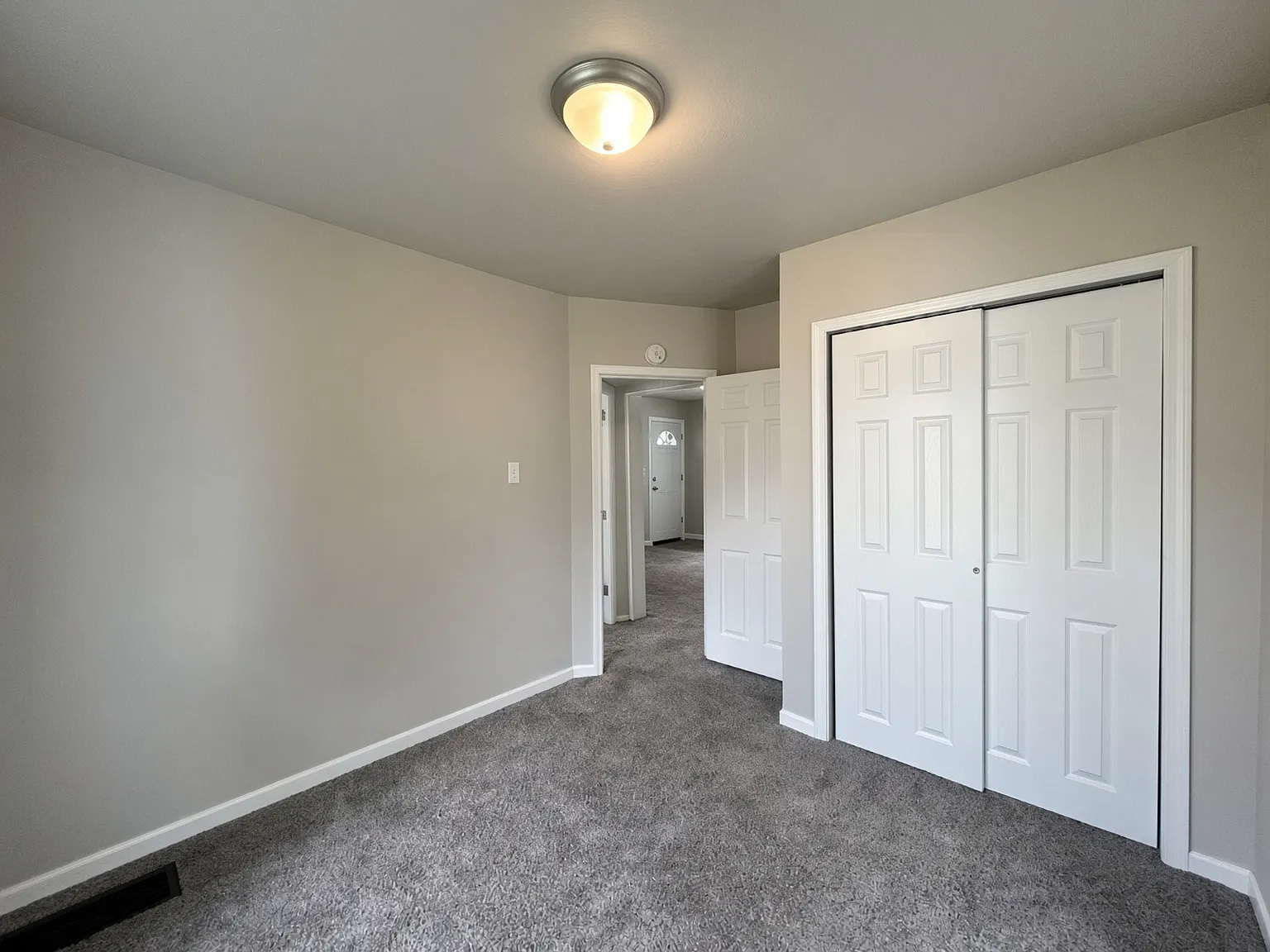 2 bed, 776 sqft, $1,205 — Photo 3