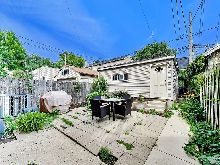 3115 N Oakley Ave #G — Photo 19
