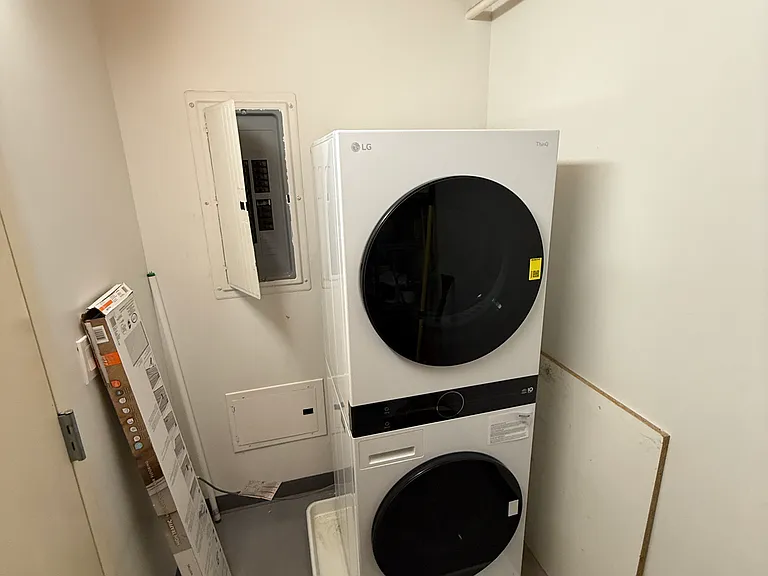 290 Pleasant St #312 — Photo 7