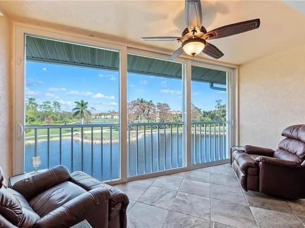 7065 Dennis CIR #F-301, NAPLES, FL 34104