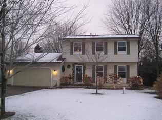6136 King Arthur Dr, Swartz Creek, MI 48473