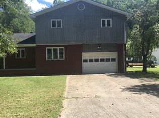 9110 Robinson Creek Rd, Virgie, KY 41572