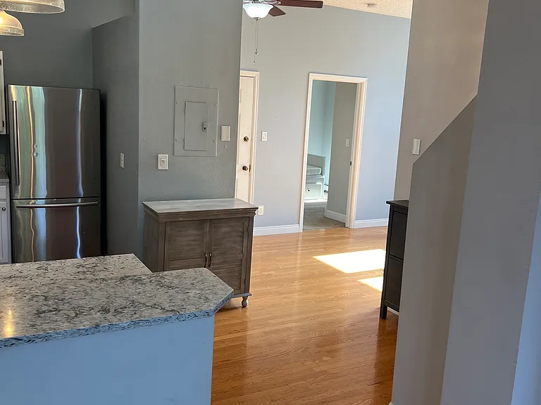 3233 Vallejo St #2D — Photo 26