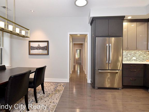 4th image of 1518 W Balmoral Ave #2