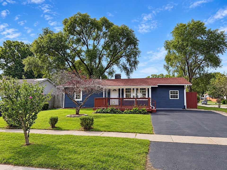 1st image of 2933 W 38th Pl