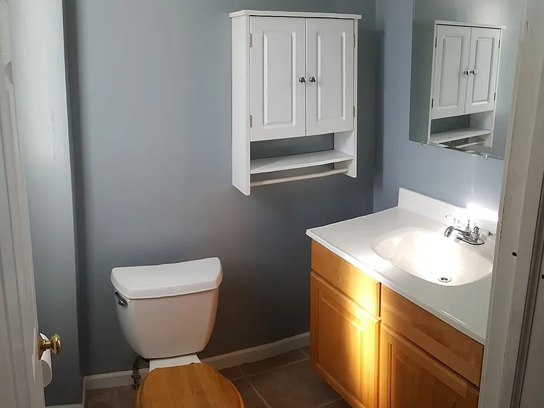 119 N Center St — Photo 4