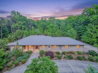 5051 Willow Dr SE, Huntsville, AL 35803