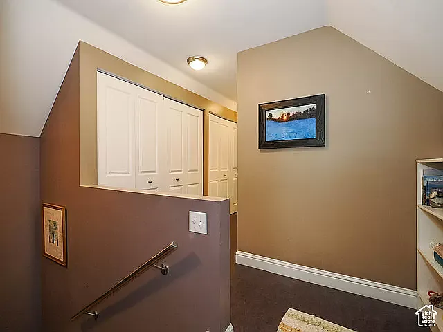 319 N Almond St #A — Photo 10