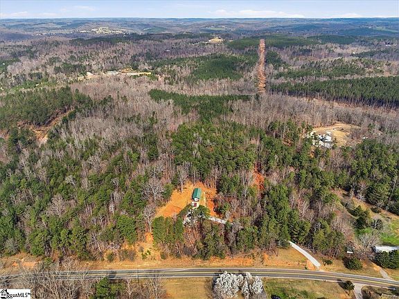 2nd image of 818 Blackjack Rd