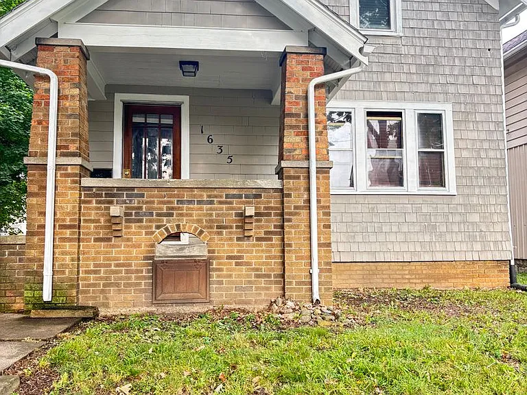 1635 Saint Marys Ave — Photo 1