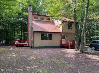 5329 Ledgewood Dr, Tobyhanna, PA