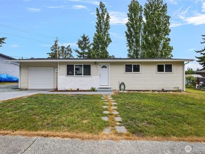 1070 NW Cathlamet Drive, Oak Harbor, WA, 98277