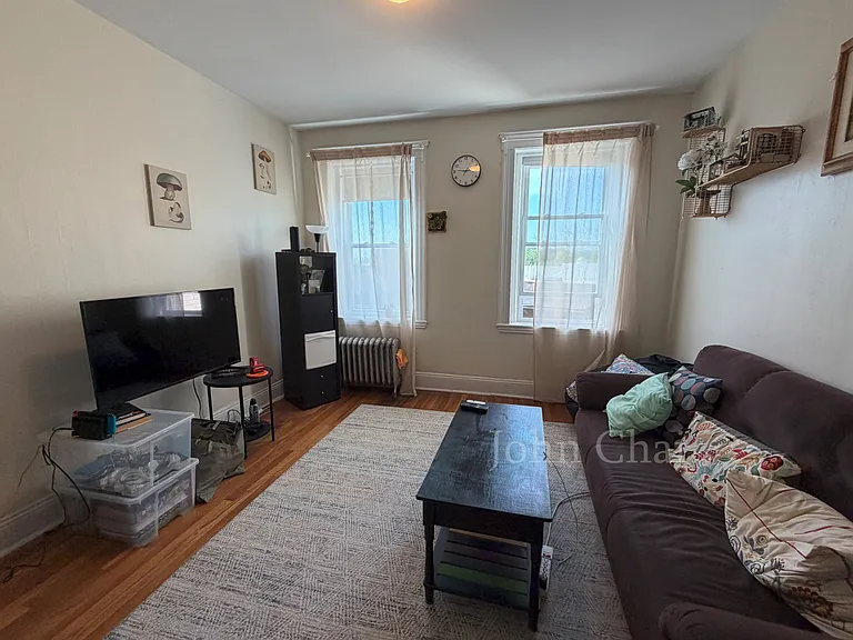 9 Egremont Rd #7 — Photo 2