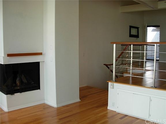 3rd image of 5315 Marina Pacifica Dr S
