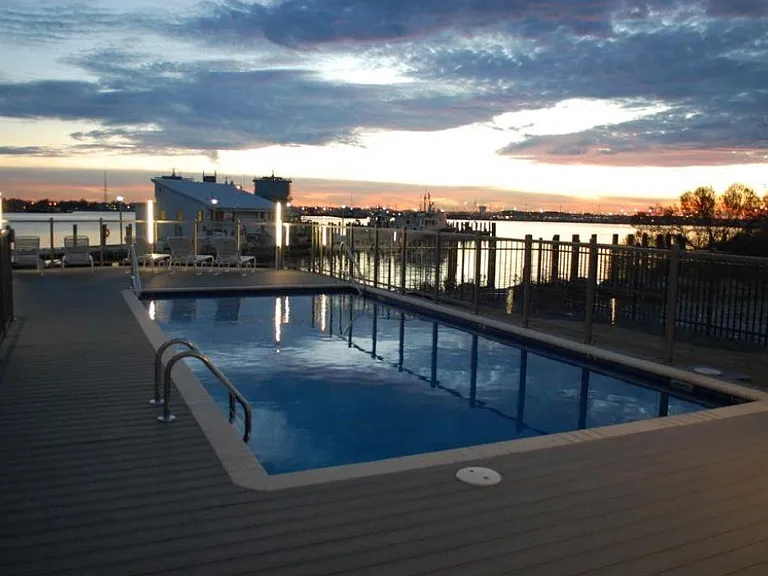 Riverview Lofts — Photo 35