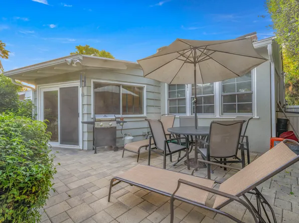 15424 Vose St, Van Nuys, CA 91406