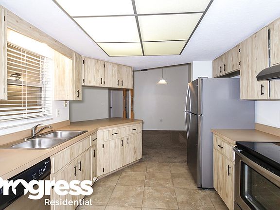 5th image of 5773 Whistlewood Cir