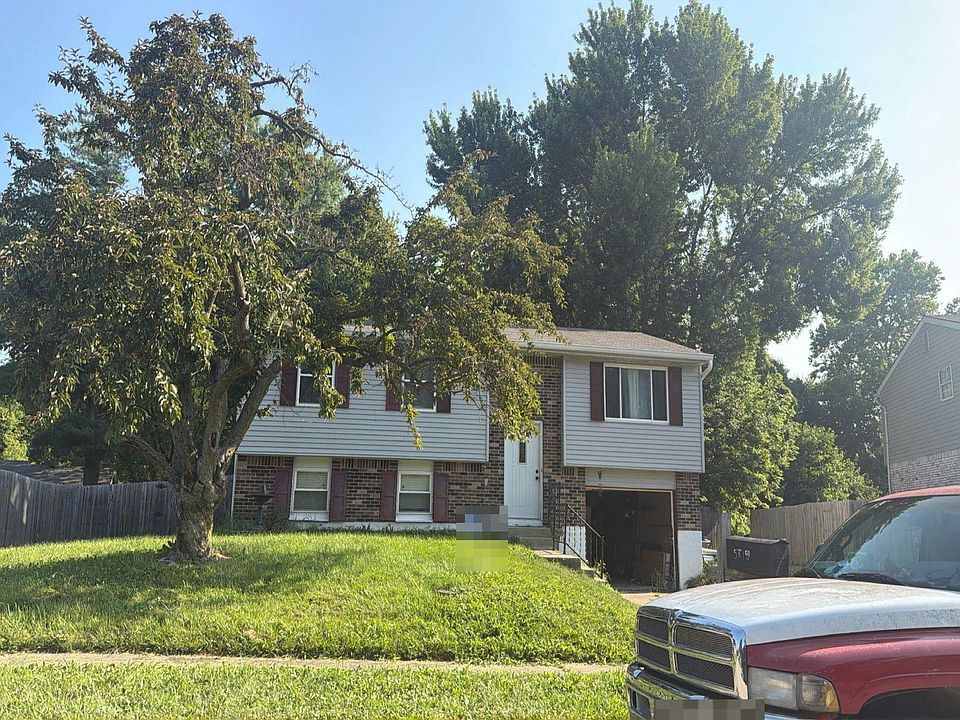 1st image of 5810 Coppock Dr