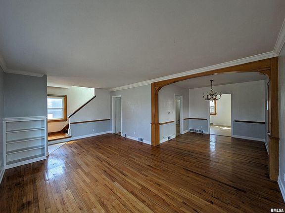 5th image of 1119 Berg Pl