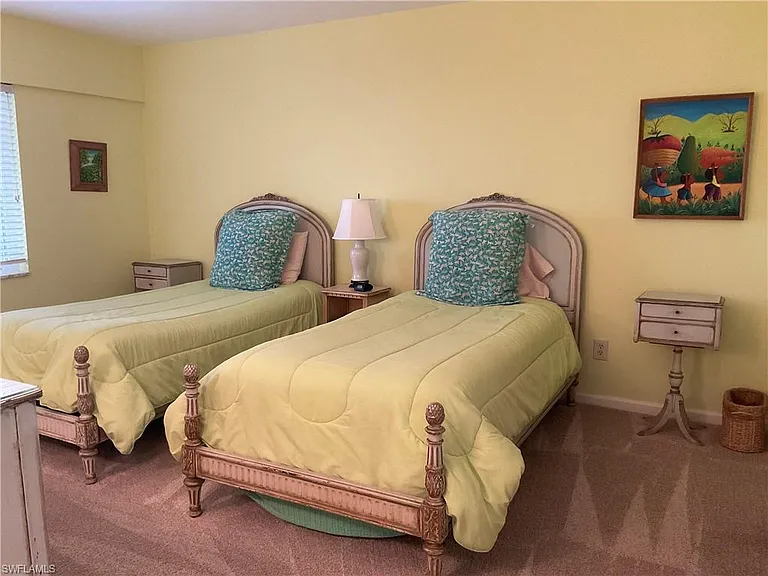 2600 Gulf Shore Blvd N #64 — Photo 11