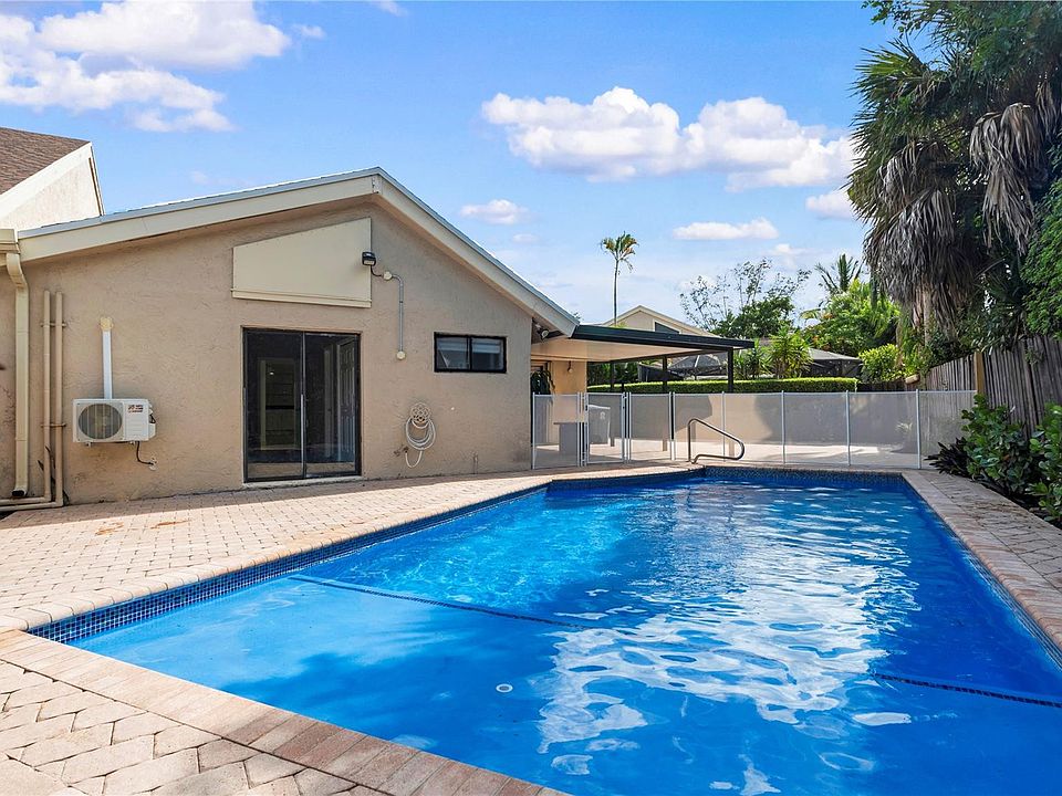 1st image of 7659 Sierra Terrace