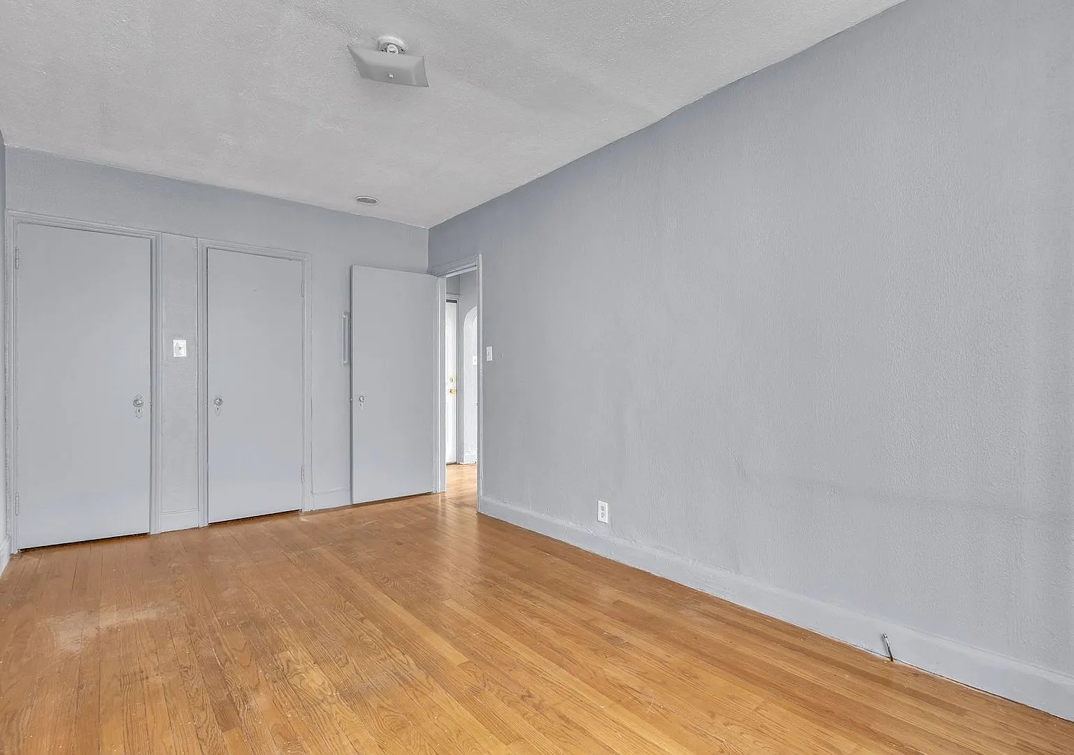 Manderson 17701 - R - Boston Edison Towers Llc - 17701 Manderson Detroit, Mi 48230 — Photo 4