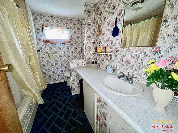 5th image of 1510 Royal St Lot 11