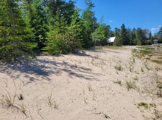 10516 Raven Dr, Ocqueoc, MI 49759