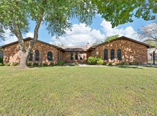 104 S Beverly St, Crowley, TX 76036