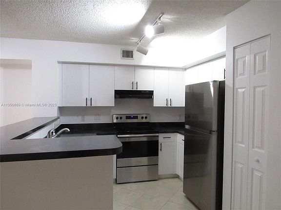 3rd image of 12166 Saint Andrews Pl APT 105
