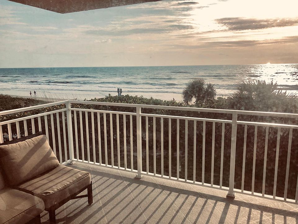 2nd image of 1941 Highway A1a APT 203