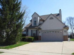 373 Light Tower Ct, Belleville, MI 48111