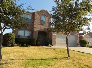 2038 Gardenia Dr, Forney, TX 75126