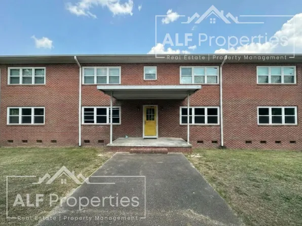 1301 S 10th St Unit 2, Lillington, NC 27546