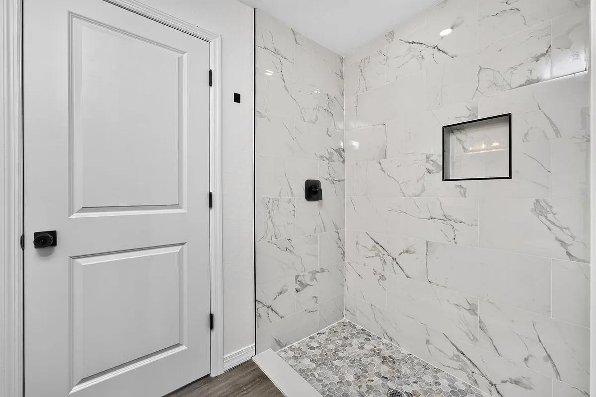 3 bed, 2.0 bath, 1500 sqft, $1,850 — Photo 4