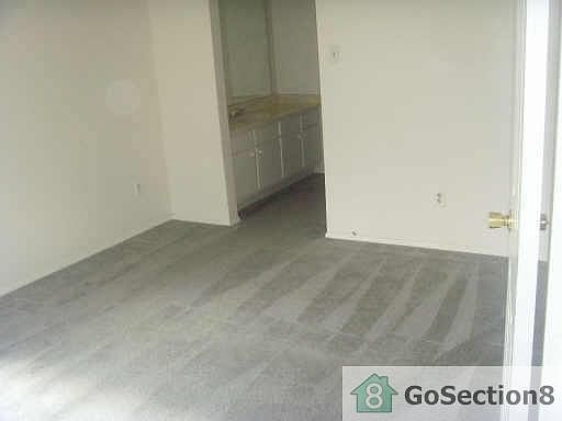 4th image of 6109 Ludington Dr APT 949