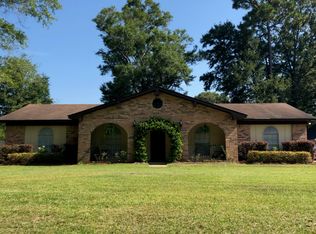 505 Vaughn Dr S, Satsuma, AL 36572